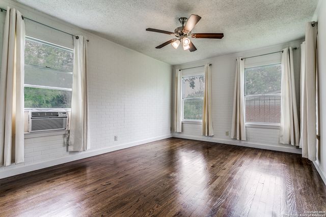 341 TUTTLE RD, Terrell Hills, TX 78209