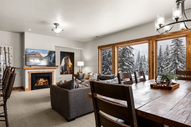 3820 Tamarack Avenue 200, Whitefish, MT 59937