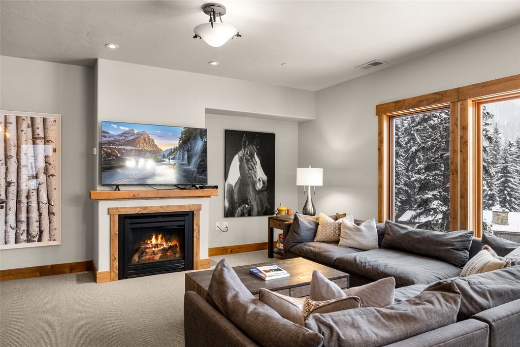 3820 Tamarack Avenue 200, Whitefish, MT 59937 photo 3