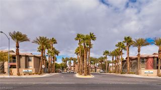 8000 BADURA Avenue 1137, Las Vegas, NV 89113