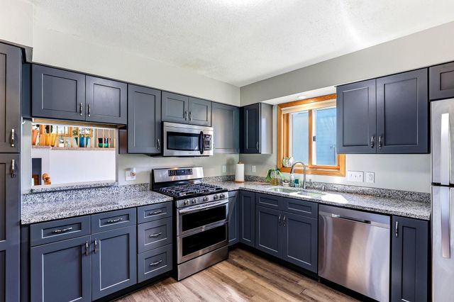 11831 Kerry Street NW, Coon Rapids, MN 55433