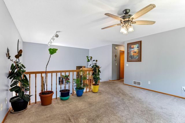 11831 Kerry Street NW, Coon Rapids, MN 55433