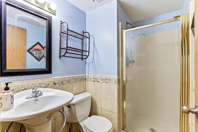 11831 Kerry Street NW, Coon Rapids, MN 55433