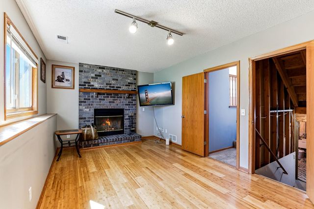 11831 Kerry Street NW, Coon Rapids, MN 55433
