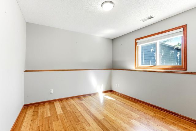 11831 Kerry Street NW, Coon Rapids, MN 55433