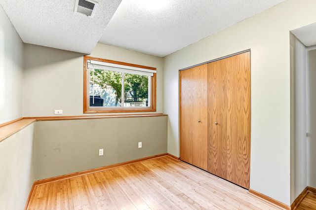 11831 Kerry Street NW, Coon Rapids, MN 55433