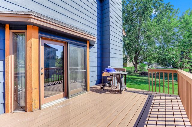 11831 Kerry Street NW, Coon Rapids, MN 55433