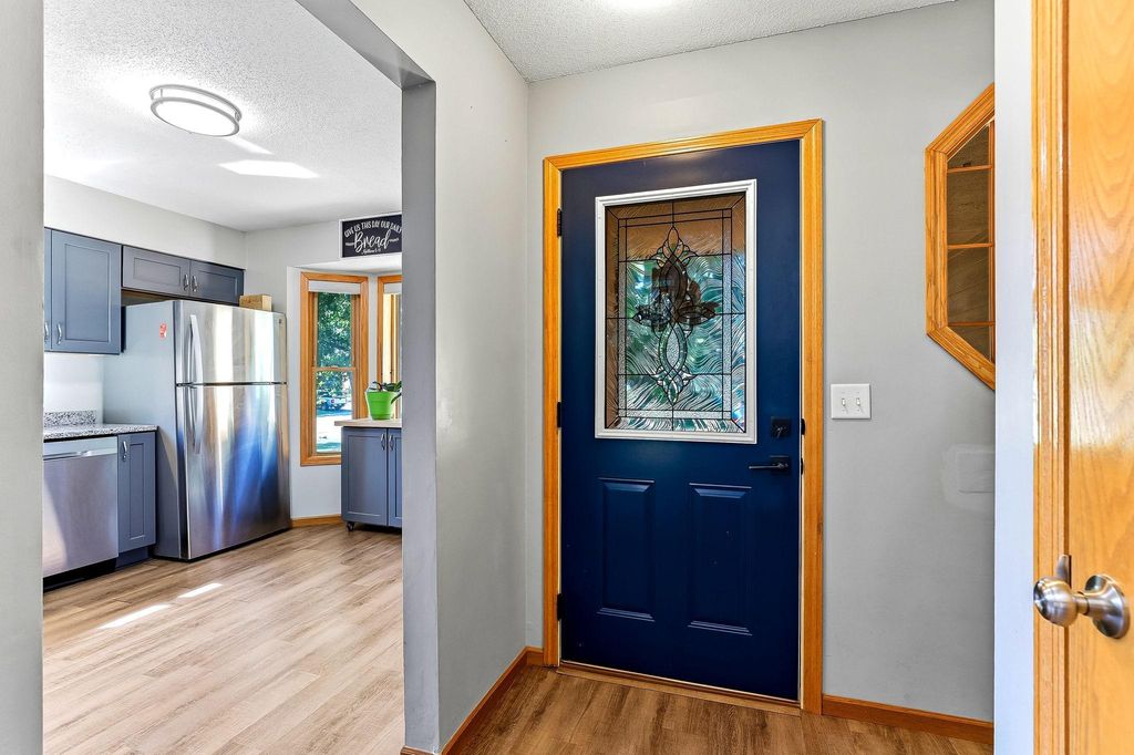 11831 Kerry Street NW, Coon Rapids, MN 55433 — photo 4