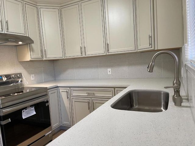 4418 Hamilton, San Jose, CA 95130