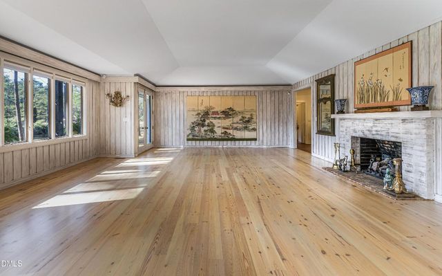 177 Cross Country Lane, Southern Pines, NC 28387