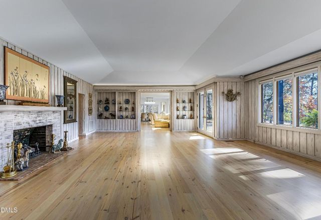 177 Cross Country Lane, Southern Pines, NC 28387