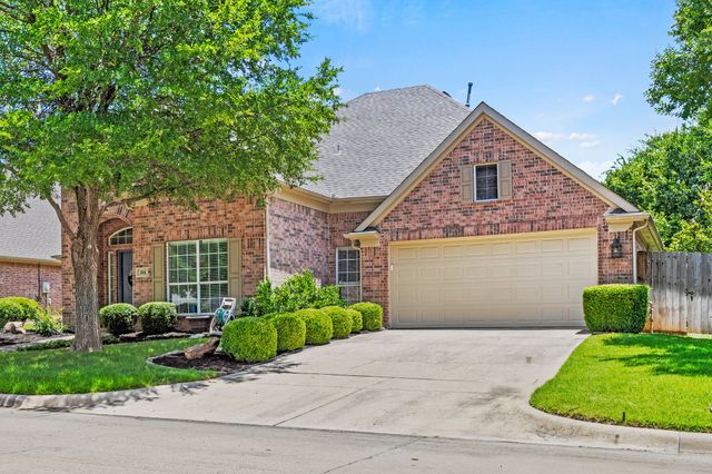 314 Lakewood Drive, Trophy Club, TX 76262