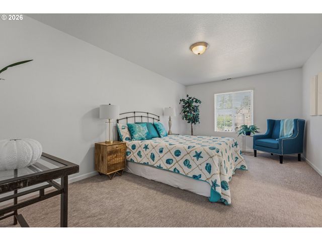 21662 Sw BERKSHIRE Ter, Sherwood, OR 97140