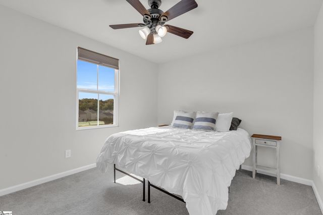 239 Burr Oak Lane, Piedmont, SC 29673