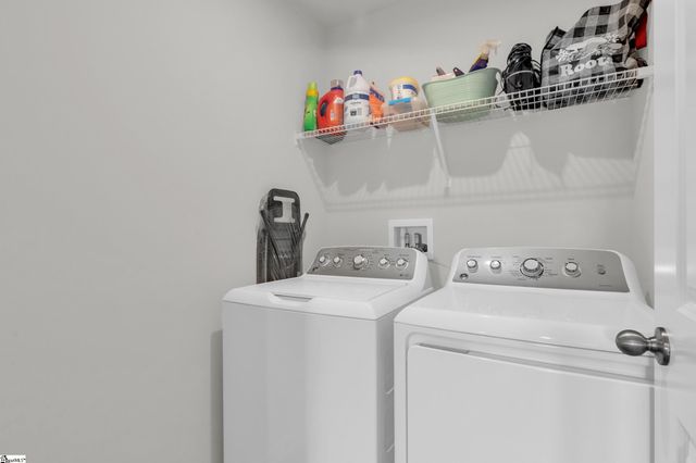 239 Burr Oak Lane, Piedmont, SC 29673