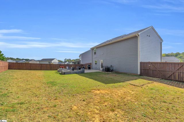 239 Burr Oak Lane, Piedmont, SC 29673