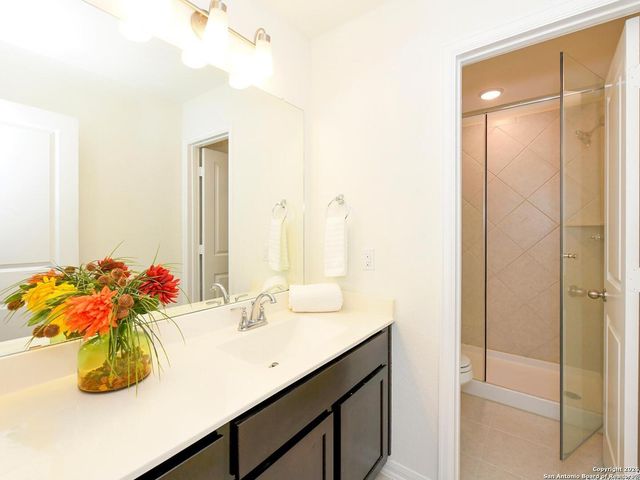 24814 N Las Pilas, San Antonio, TX 78261