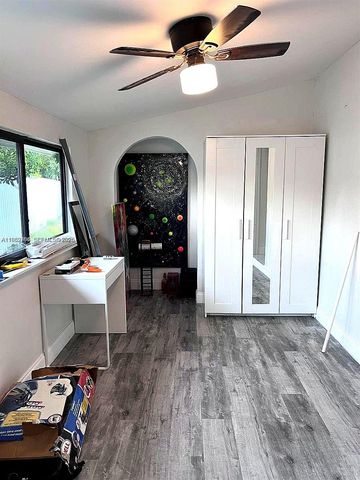 1161 NW 15th St, Fort Lauderdale, FL 33311