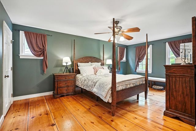 56 Grafton Rd, Upton, MA 01568