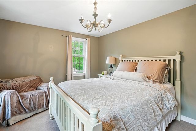 56 Grafton Rd, Upton, MA 01568