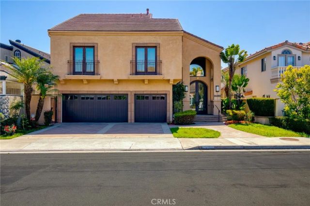 16181 Santa Barbara Lane, Huntington Beach, CA 92649