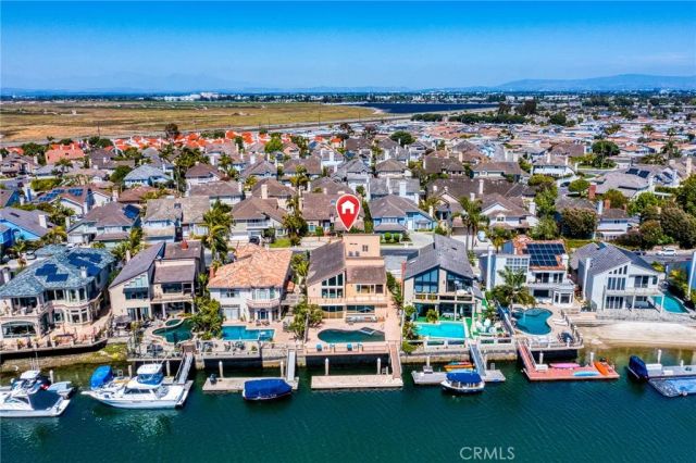 16181 Santa Barbara Lane, Huntington Beach, CA 92649