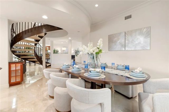 16181 Santa Barbara Lane, Huntington Beach, CA 92649