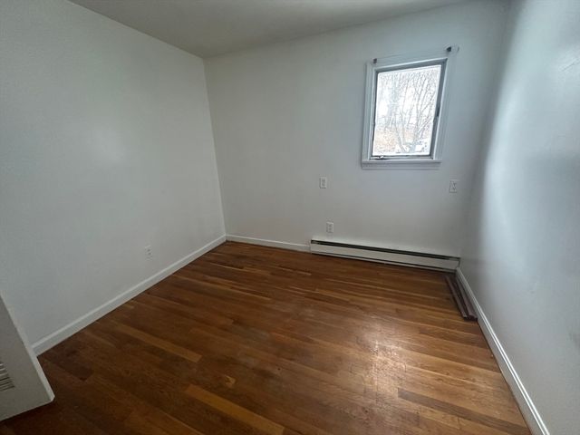 87 Phelps St 87, Marlborough, MA 01752