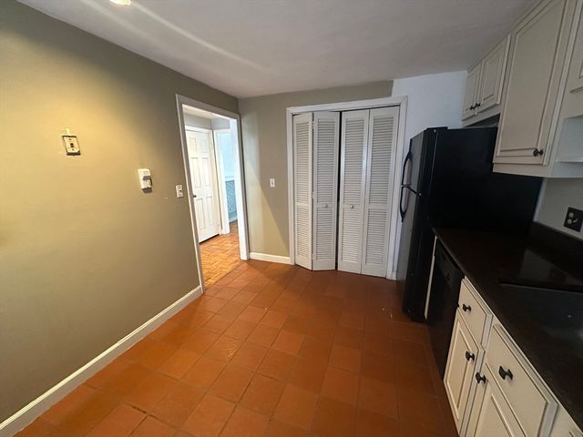 87 Phelps St 87, Marlborough, MA 01752