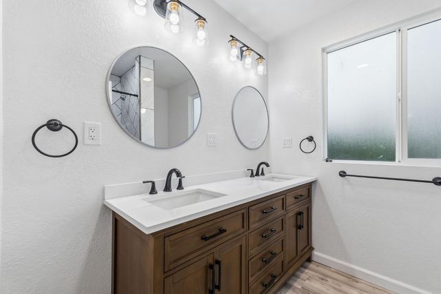 1329 E Princeton Avenue, Fresno, CA 93704