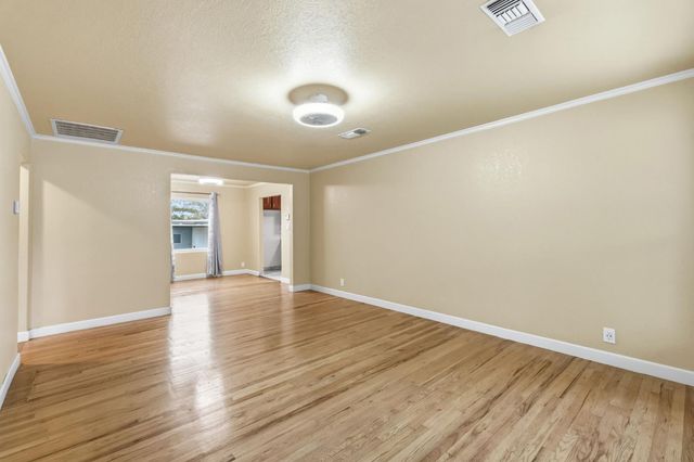 1329 E Princeton Avenue, Fresno, CA 93704