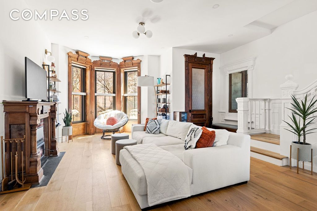 17 Linden Street, New York City, NY 11221