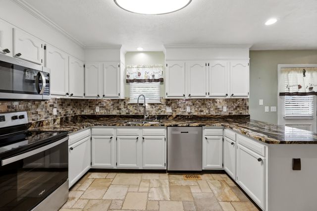 124 Devin Drive, Georgetown, KY 40324