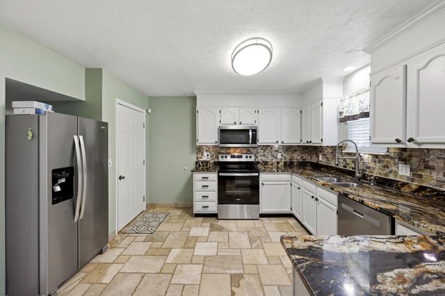 124 Devin Drive, Georgetown, KY 40324