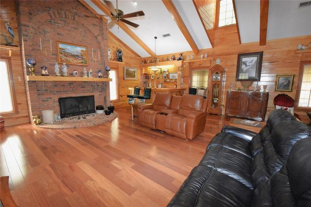 272 NE COUNTY ROAD 337, Trenton, FL 32693