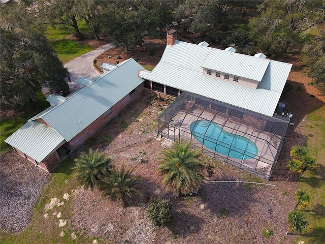 272 NE COUNTY ROAD 337, Trenton, FL 32693