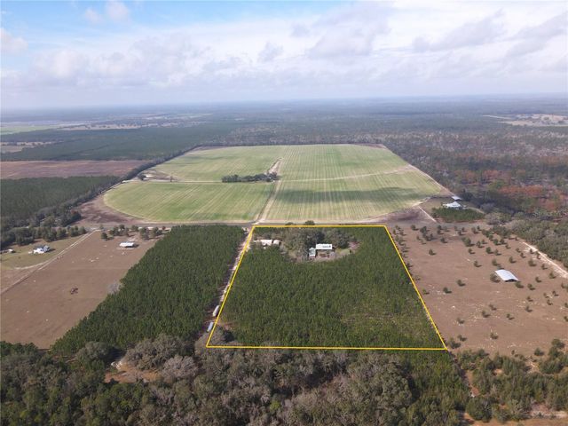 272 NE COUNTY ROAD 337, Trenton, FL 32693