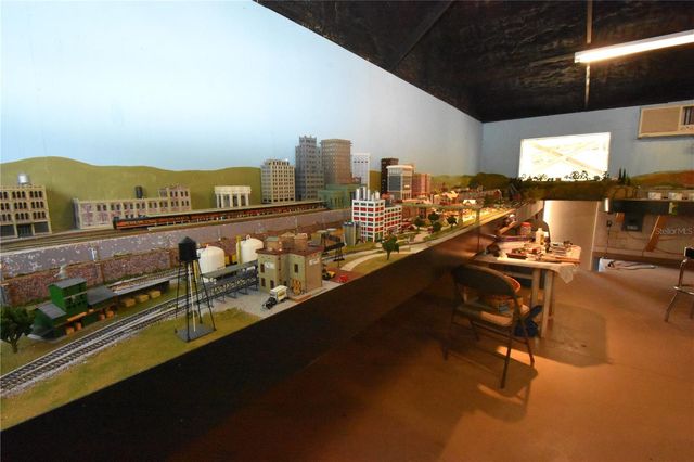 272 NE COUNTY ROAD 337, Trenton, FL 32693