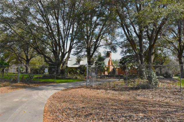 272 NE COUNTY ROAD 337, Trenton, FL 32693