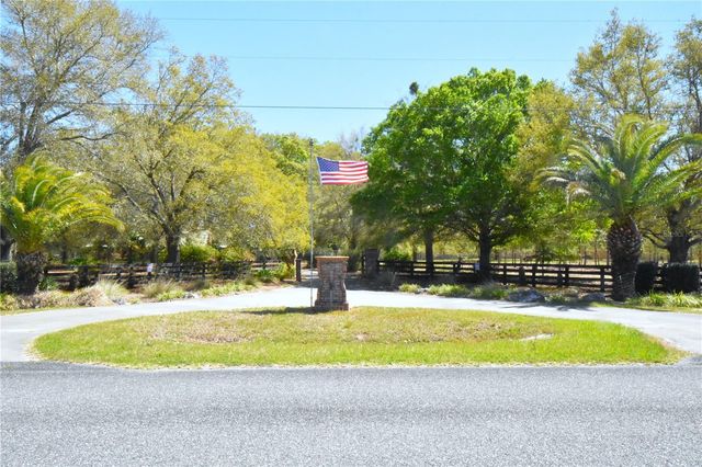 272 NE COUNTY ROAD 337, Trenton, FL 32693