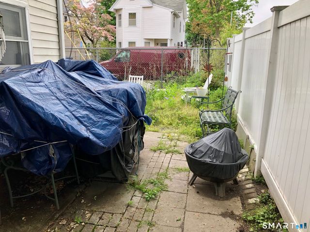 30 Yarrington Court 30, Bridgeport, CT 06607