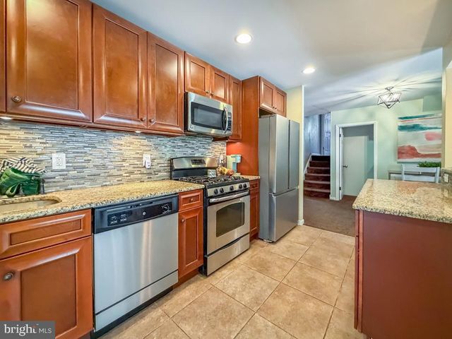 9015 CLOVERLY RD, Philadelphia, PA 19136