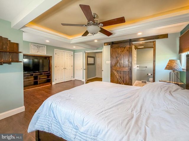 9015 CLOVERLY RD, Philadelphia, PA 19136