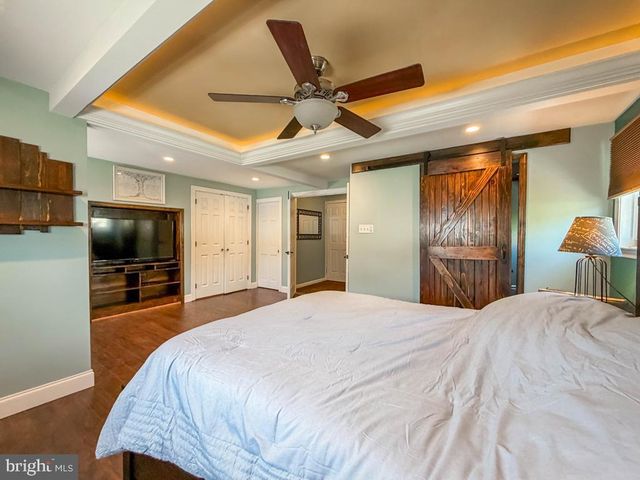 9015 CLOVERLY RD, Philadelphia, PA 19136