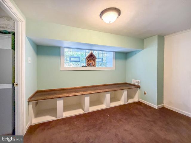 9015 CLOVERLY RD, Philadelphia, PA 19136