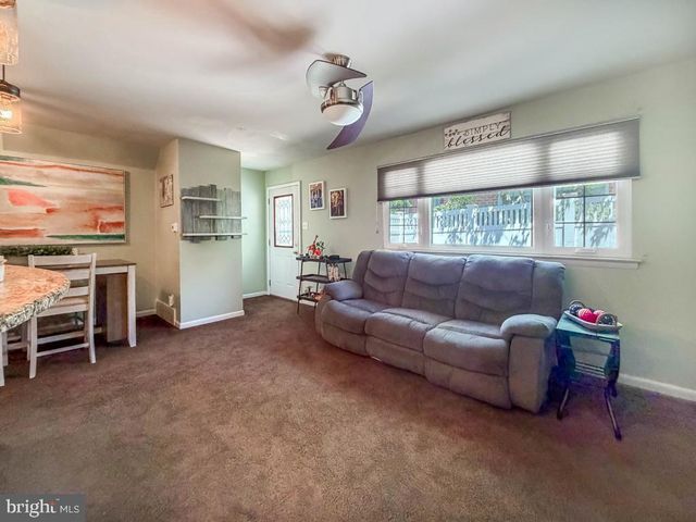 9015 CLOVERLY RD, Philadelphia, PA 19136
