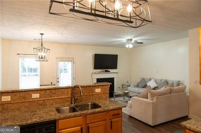 1514 Parc Main Street, Lawrenceville, GA 30046