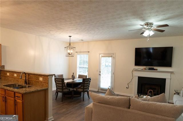 1514 Parc Main Street, Lawrenceville, GA 30046