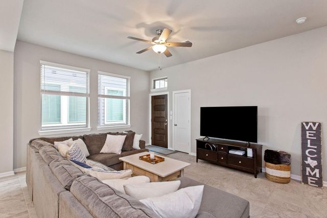 1531 Rustling Creek Drive, Missouri City, TX 77459