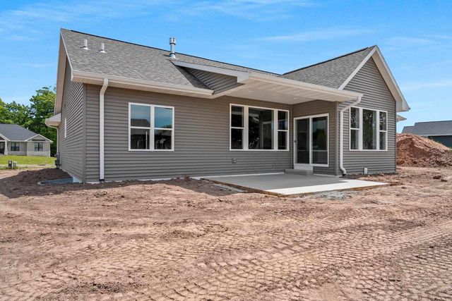 340 BAYWOOD TRAIL, Green Bay, WI 54311